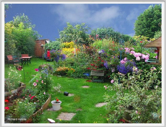 a country garden.jpg